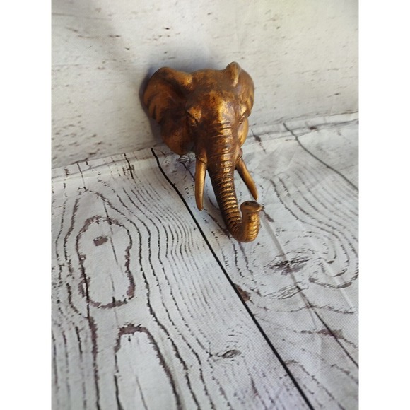Wall-mounted Hook Elephant Head Design Hanging Hook Coat Storage Hook - Picture 1 of 7
